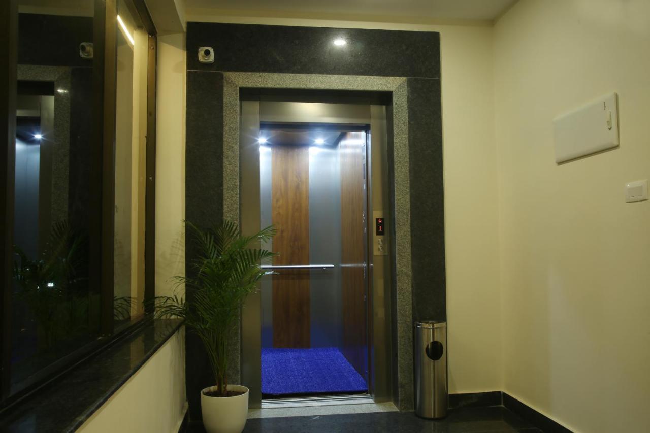 Park Iris Hotels, Bharathi Nagar Vijayawāda Extérieur photo