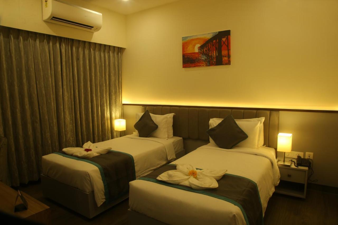 Park Iris Hotels, Bharathi Nagar Vijayawāda Extérieur photo