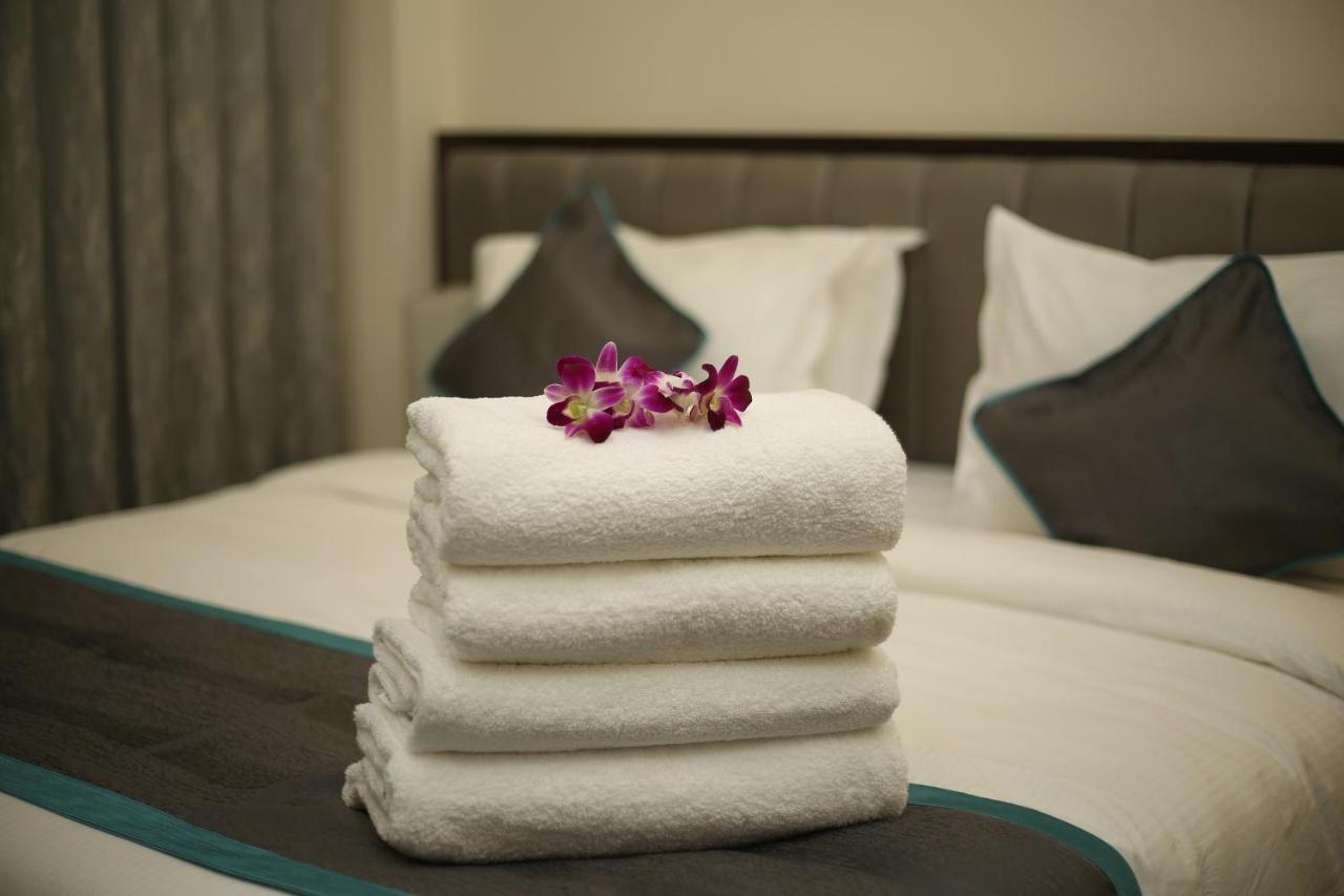 Park Iris Hotels, Bharathi Nagar Vijayawāda Extérieur photo
