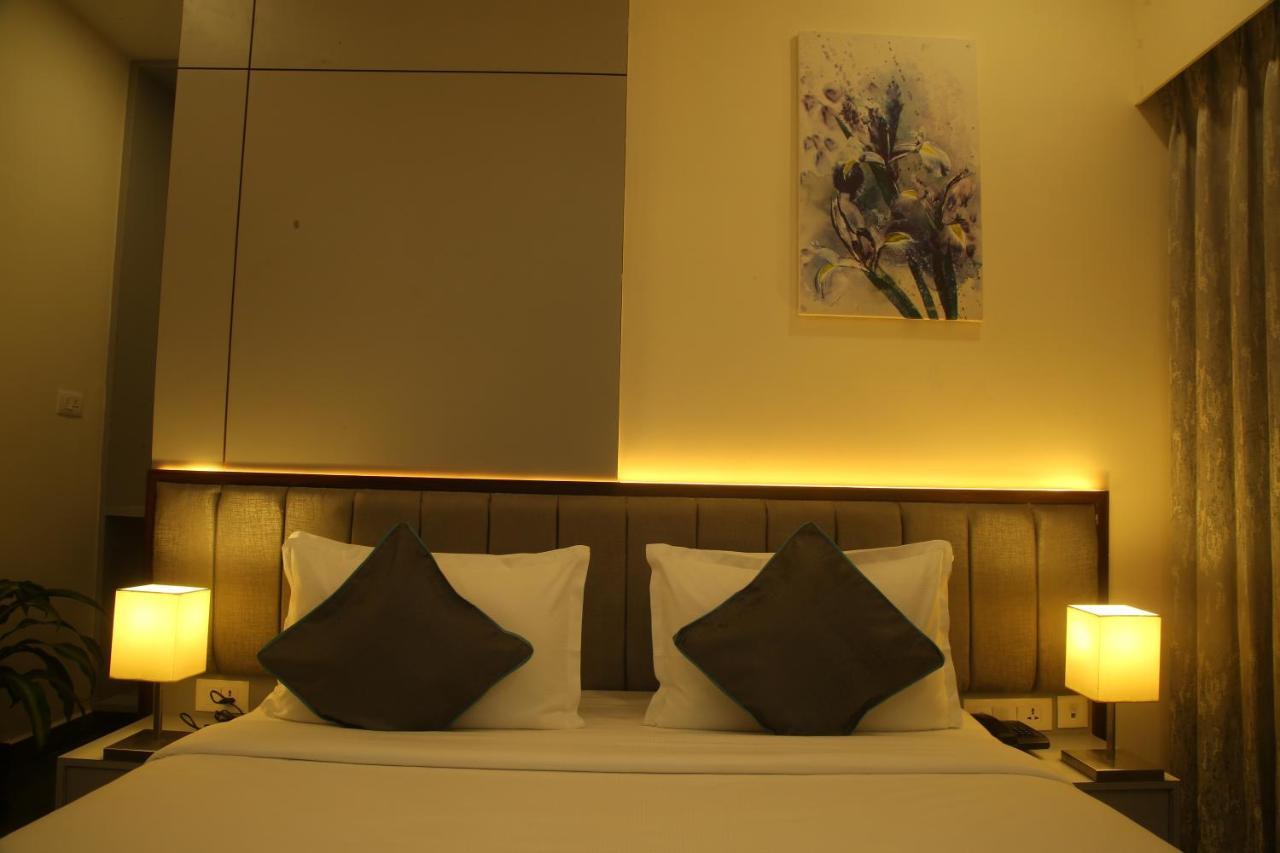 Park Iris Hotels, Bharathi Nagar Vijayawāda Extérieur photo