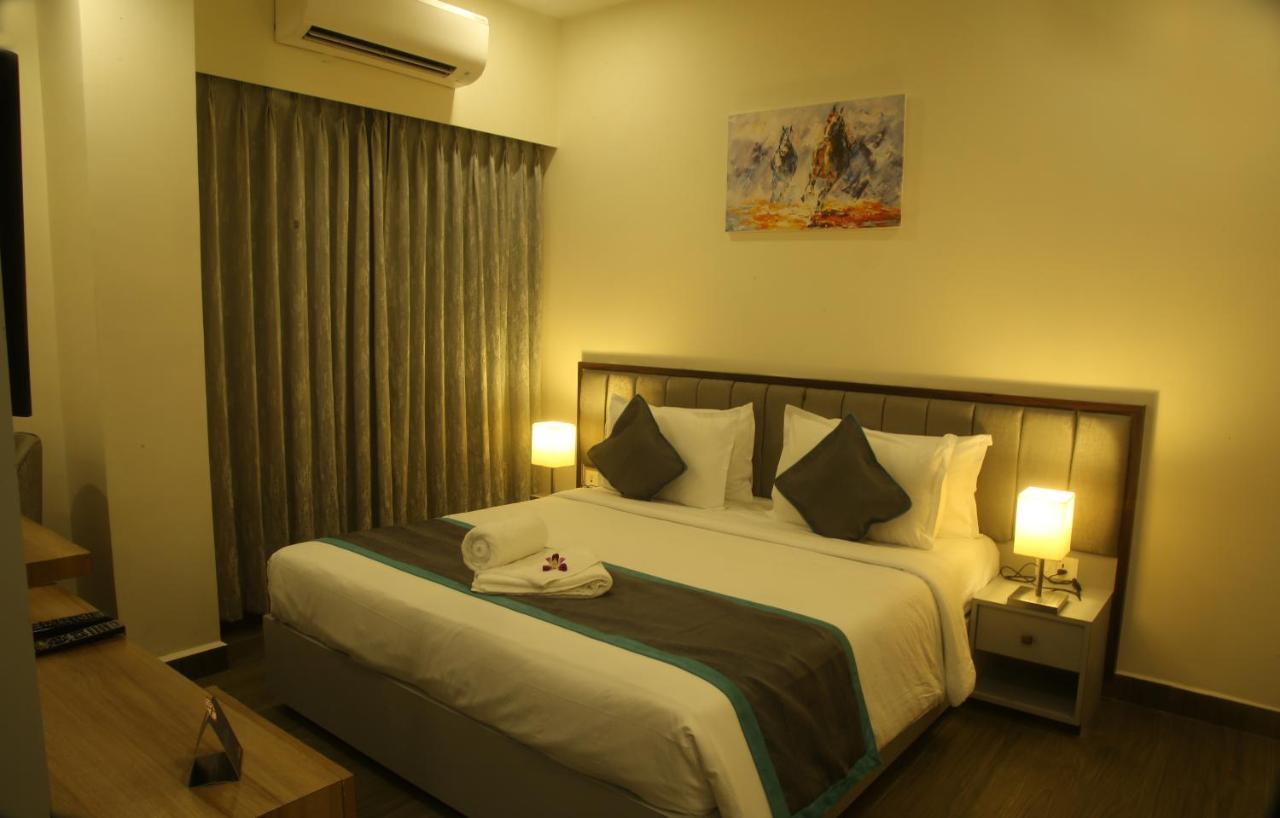 Park Iris Hotels, Bharathi Nagar Vijayawāda Extérieur photo