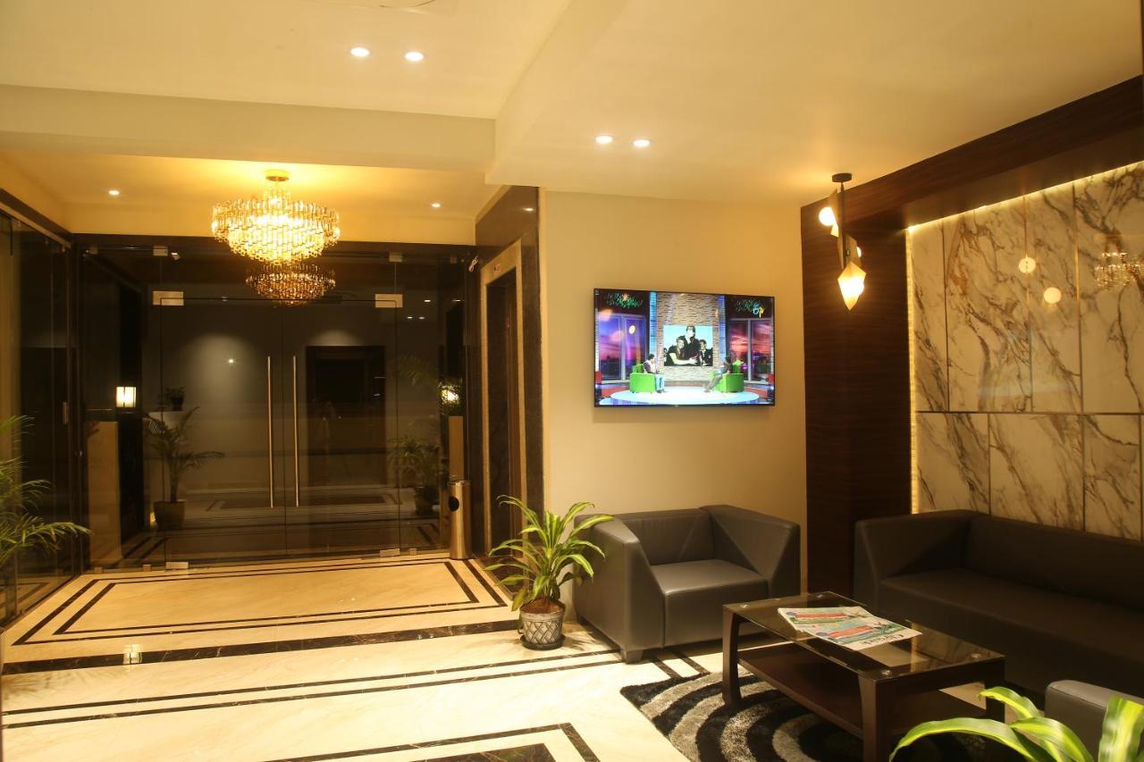 Park Iris Hotels, Bharathi Nagar Vijayawāda Extérieur photo